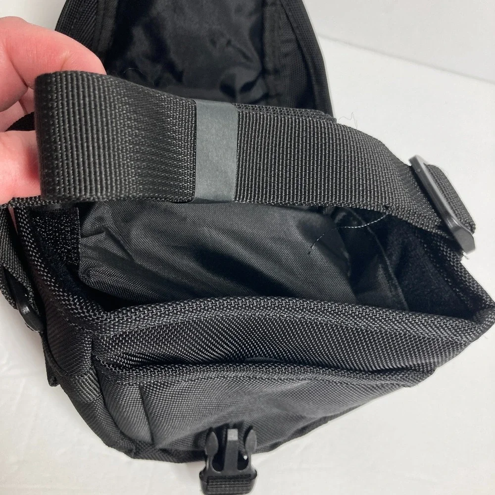 Canon PowerShot Deluxe Soft Case PSC-4200 with Adjustable Strap Black Charcoal
